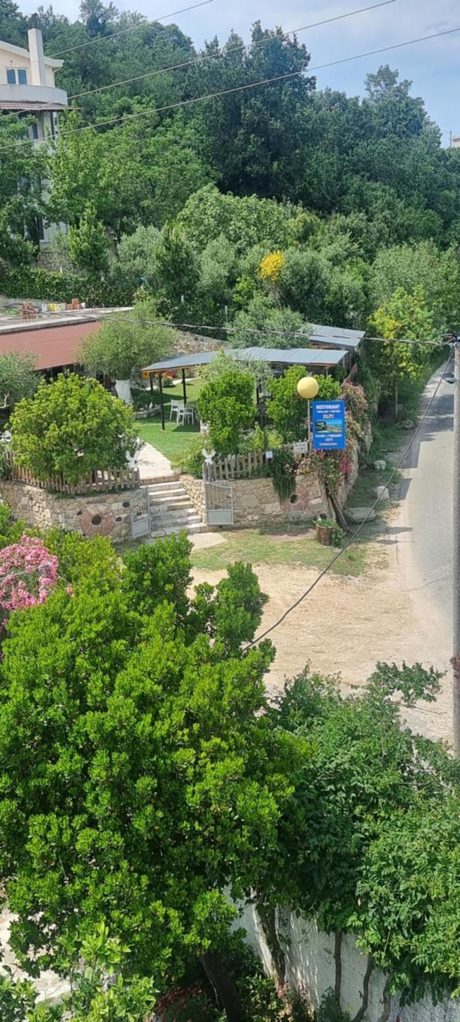 Hotel Restorant Olti Shetaj Oda fotoğraf